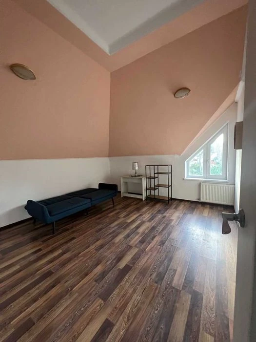 I will sell a 2-storey house. Ul. Makarenko/trans. Apricot 1S75