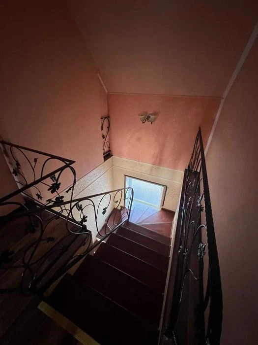 I will sell a 2-storey house. Ul. Makarenko/trans. Apricot 1S75