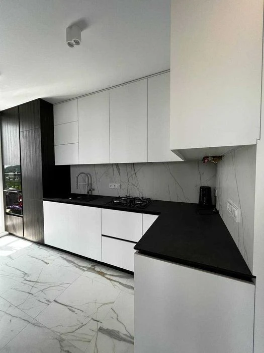 Продажа видовой квартиры 79 м2 с террасой ул. Варшавская, 201