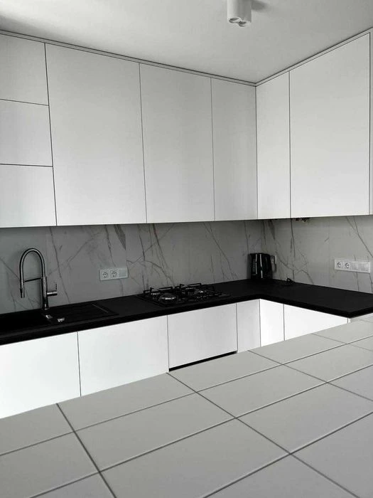 Продажа видовой квартиры 79 м2 с террасой ул. Варшавская, 201