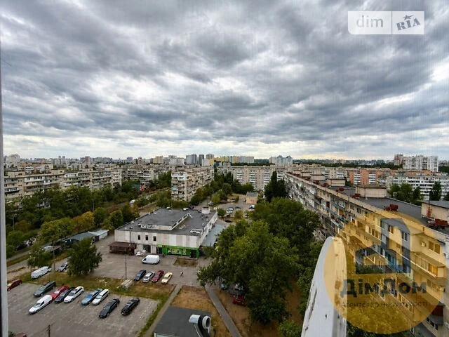 Продажа 3к квартиры 70.2 кв. м по ул. Ореста Левицкого 7 •