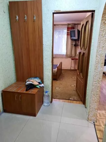 VS S4 2-room hotel-type apartment for sale on the street.