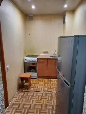 VS S4 2-room hotel-type apartment for sale on the street.