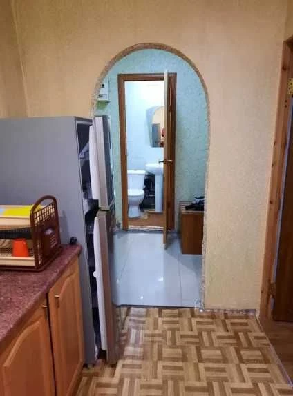 VS S4 2-room hotel-type apartment for sale on the street.