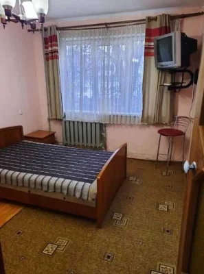 VS S4 2-room hotel-type apartment for sale on the street.
