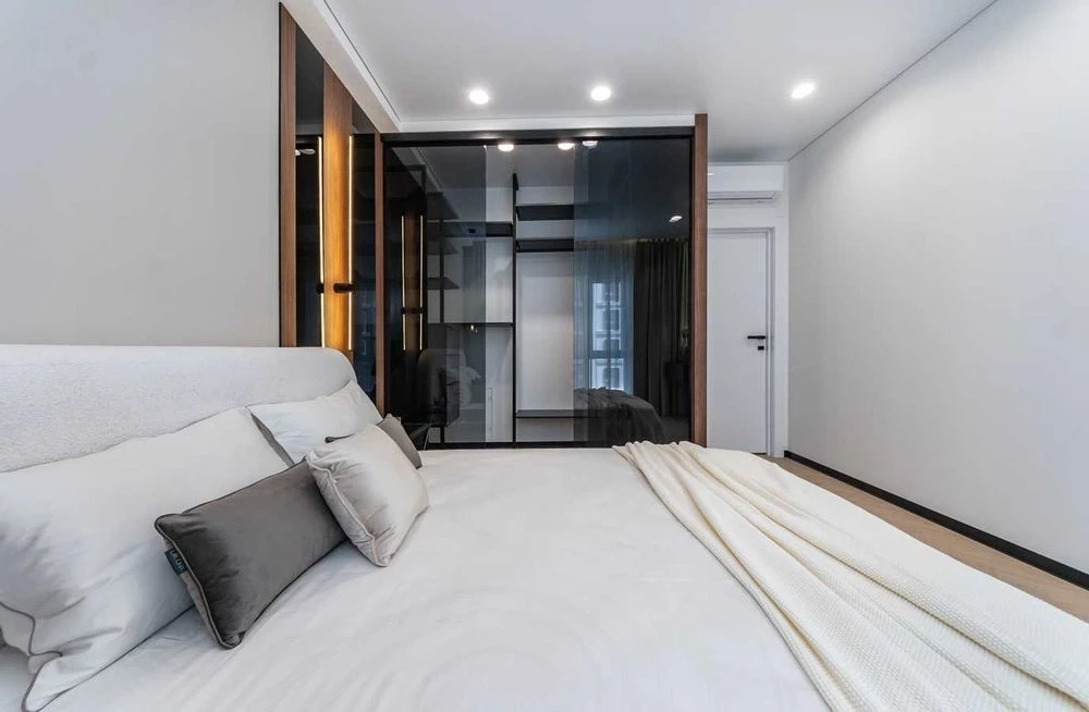 Wonderful 1-room apartment for sale. Vasylkivska.