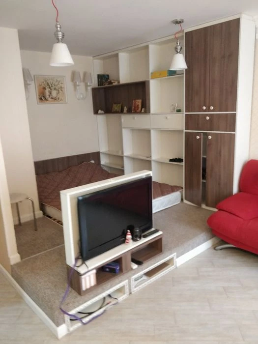 Selling 1 apartment, Bot metro station. Garden near the cable car.