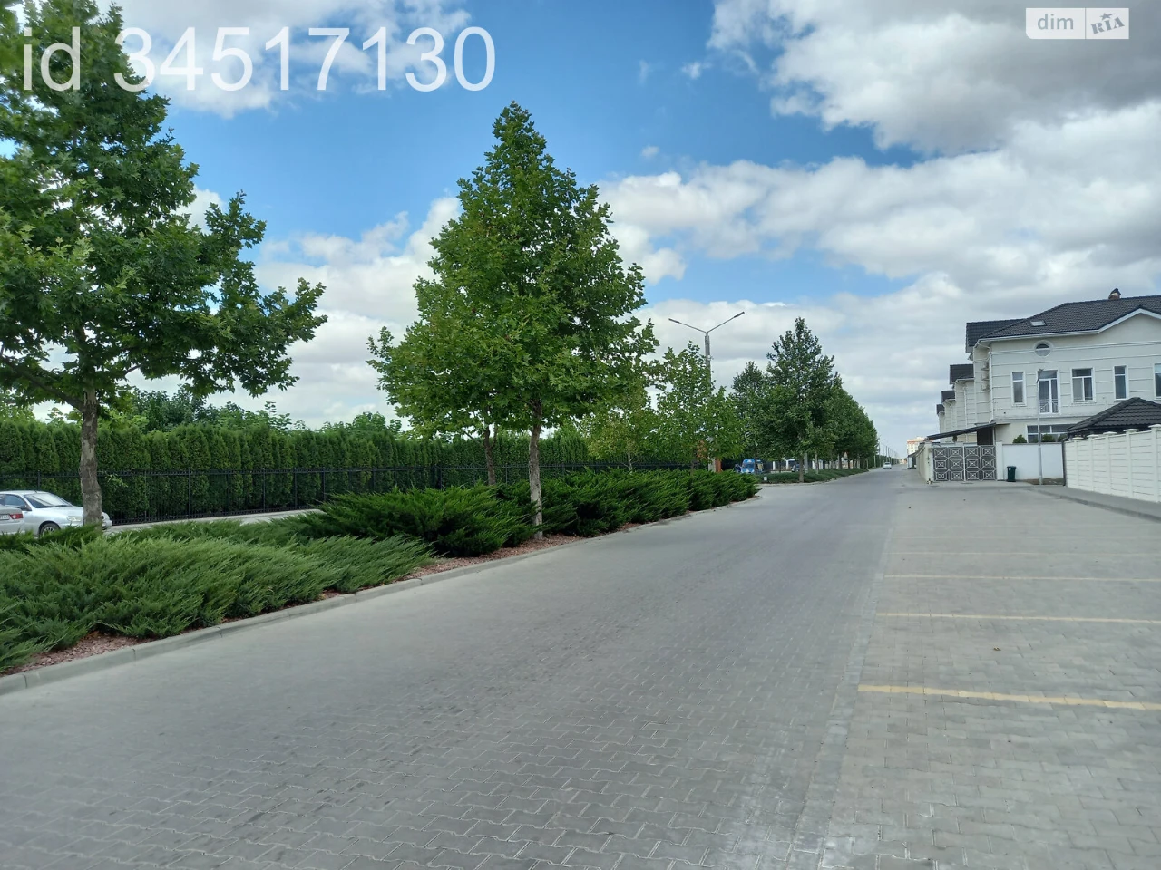 Продажа участков под жилую застройку Червоный Хутор
