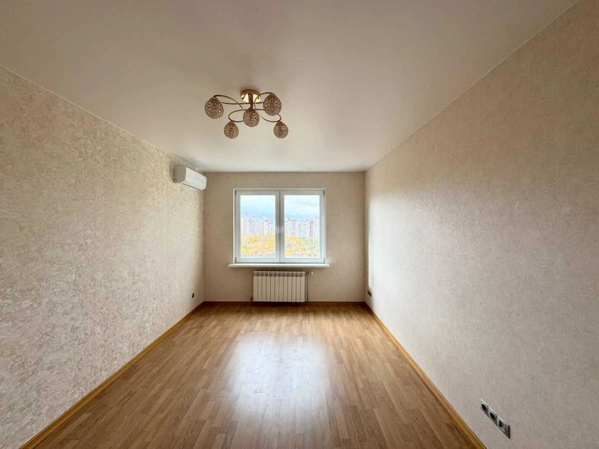 Sale of a 2-room apartment of 66 m², Mykhailo Maksymovych str.,