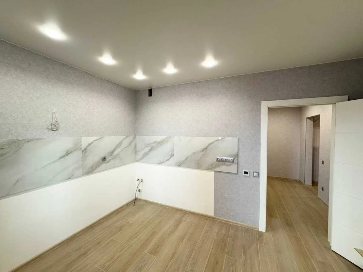 Sale of a 2-room apartment of 66 m², Mykhailo Maksymovych str.,