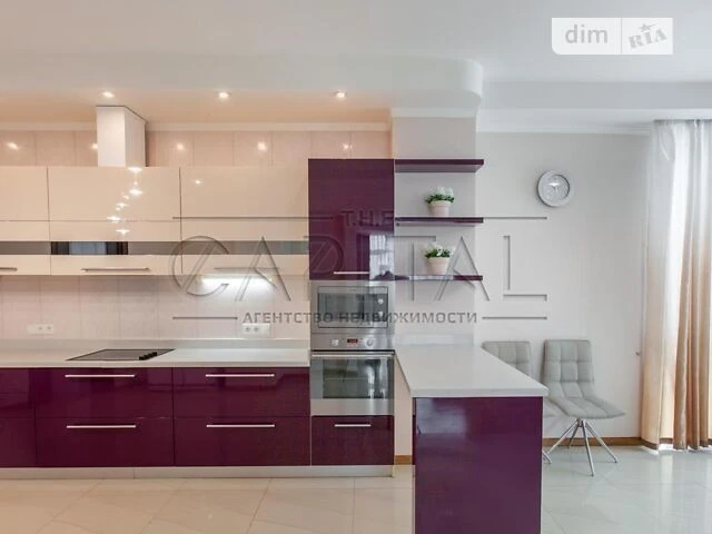 Sale of 3-room apartment 150 sq. m on Zvirynetska Street 59 • ID 346