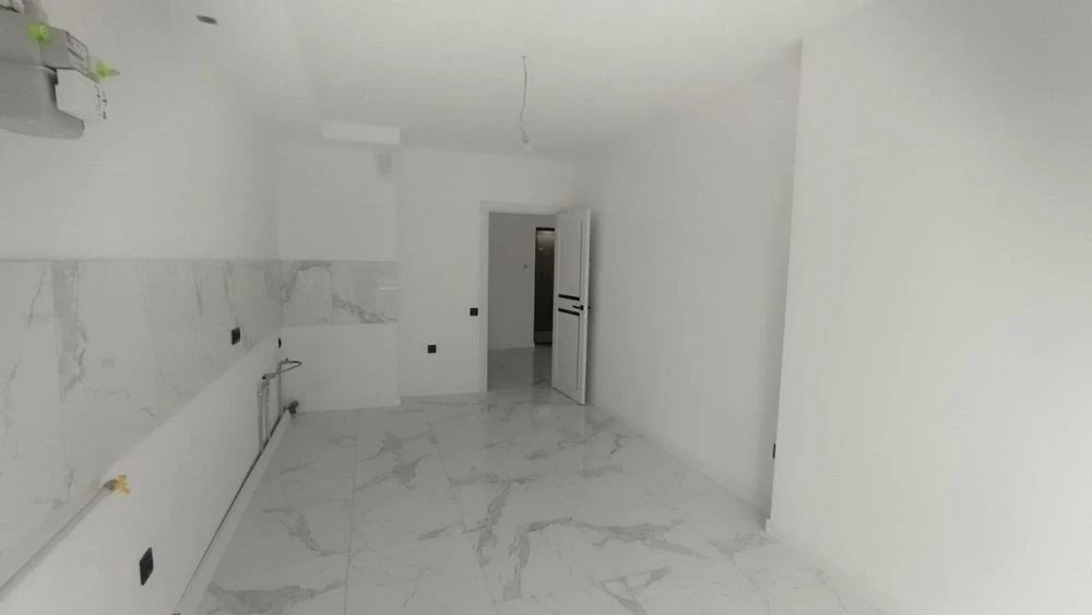 Urgent sale of a 2-room apartment in the Comfort Park residential complex from