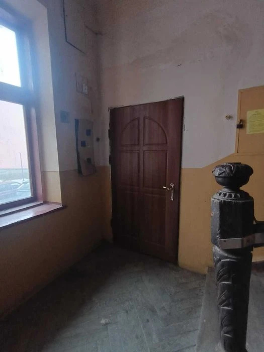 Продаж однокімнатної квартири вул. Я. Мудрого поряд готель "