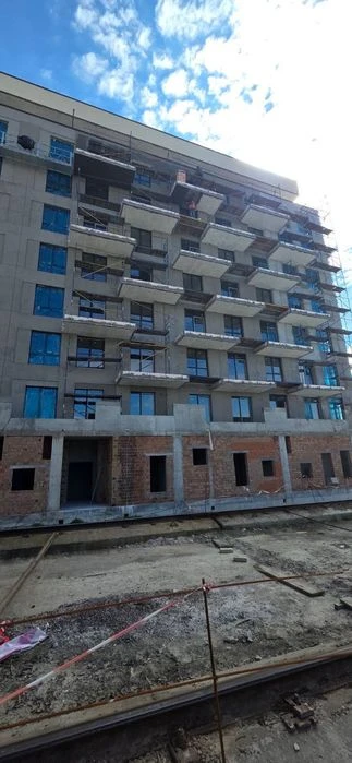 Продаж 1-кімнатної квартири на вул. Мікльоша (Стрийська)