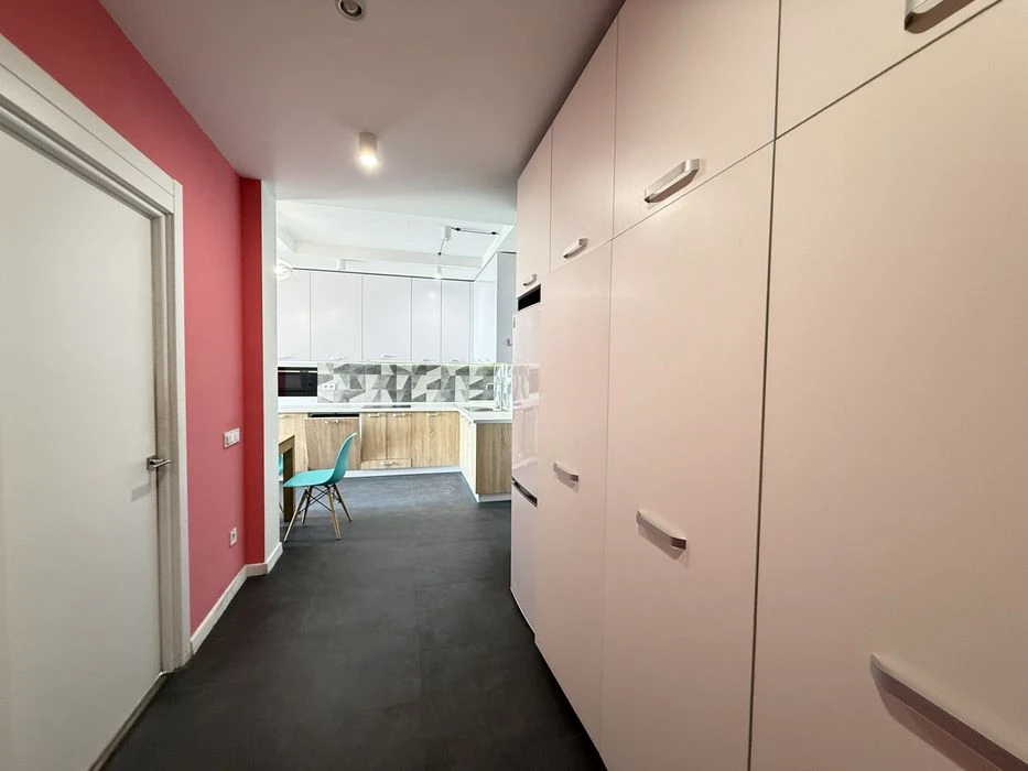 Продаж великої квартири ЖК Парус парк , кульпаоківська 64 а