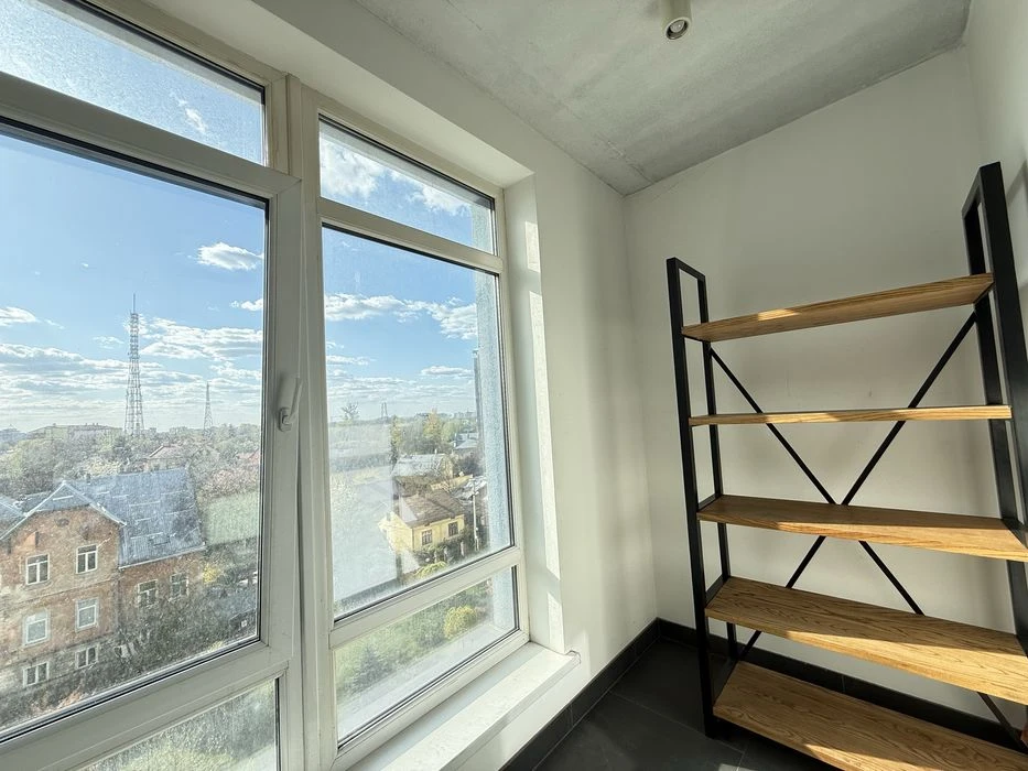 Продаж великої квартири ЖК Парус парк , кульпаоківська 64 а
