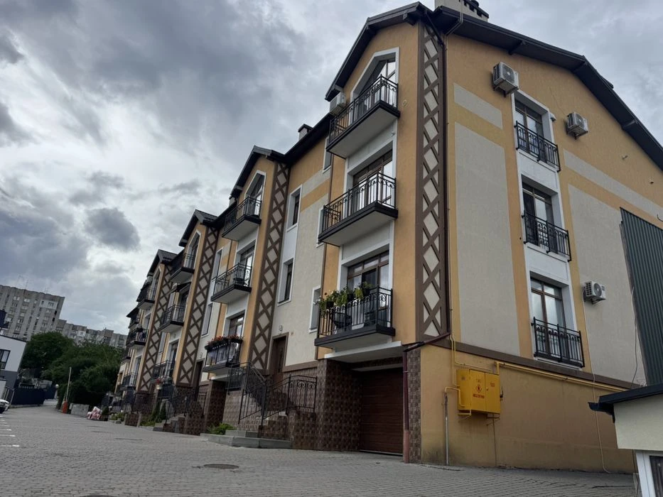 Продаж квартири для великоі родини