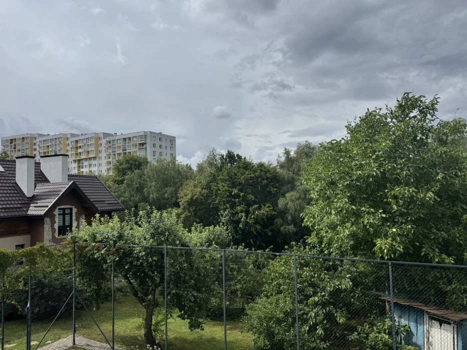 Продаж квартири для великоі родини