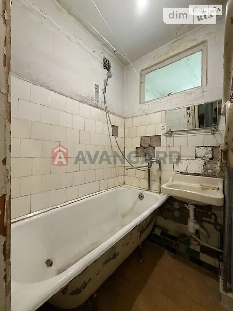 Продаж 2к квартири 44.5 кв. м на пров. Леопольда Ященка 4 •