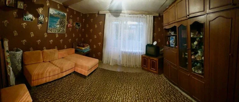 Продам двокімнатну квартиру