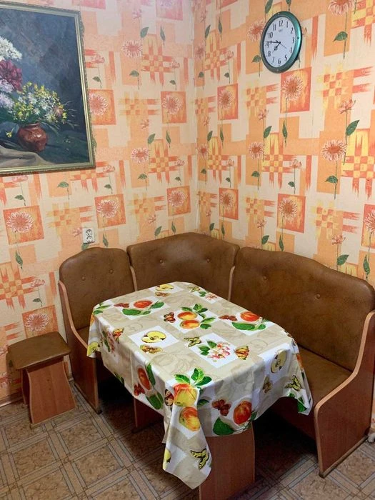 Продам двокімнатну квартиру