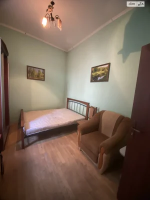 Продаж Квартира Центр
