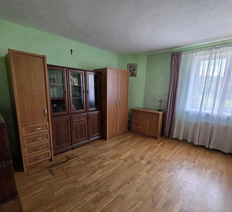 Продаж по держ. програмах! Простора трикімнатна квартира для