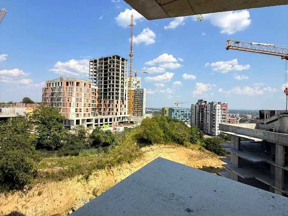 Квартира. Львів, Джона Леннона вул., (Будинок 1)