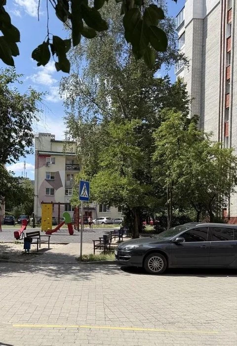Продаж 1 кімн квартира 39.90 м²  6/9ц. вул.Юрія Липи  63500$