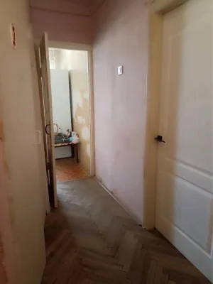 Продаж 3 кімн.квартира 56.20 м² 4/4ц вул.Золота 119999$