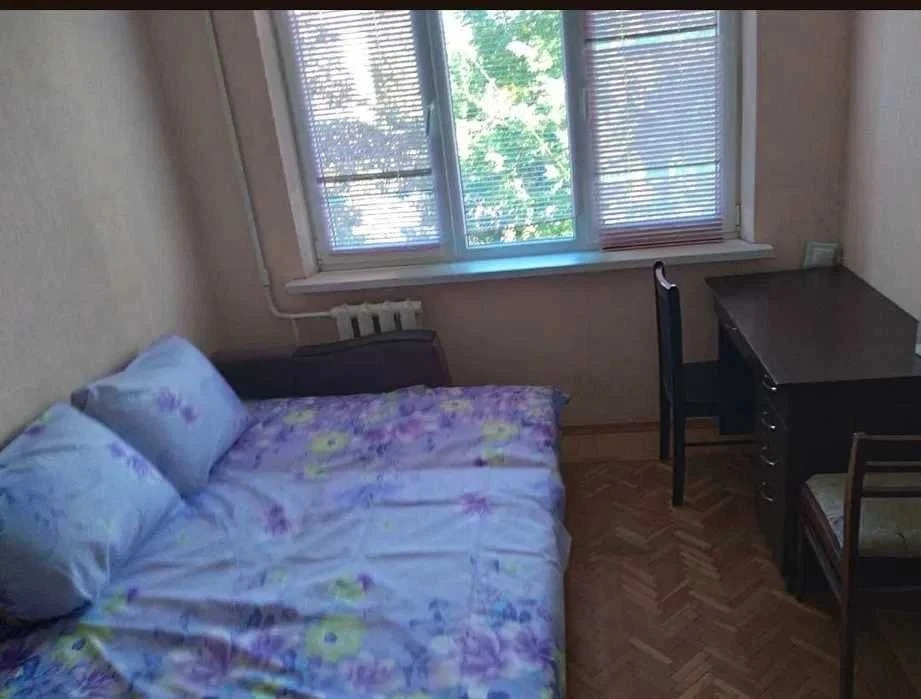Selling a 2-room apartment on August 23, Pavlovo Pole. Voucher Certificate.