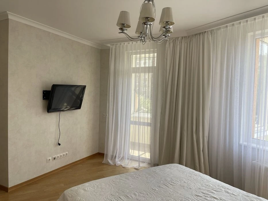 Продаж 3 кім квартири пр. Червоної калини Новобудова