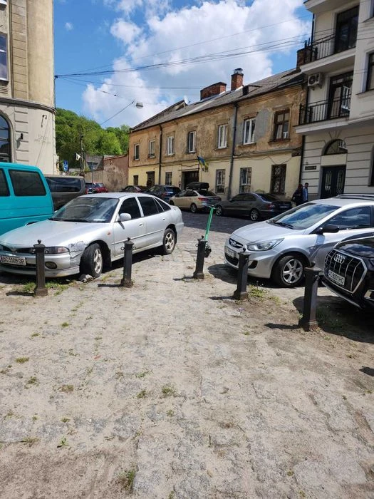 Продаж 1 кім квартири вул. Льва, Старий Ринок, (Ужгородська)