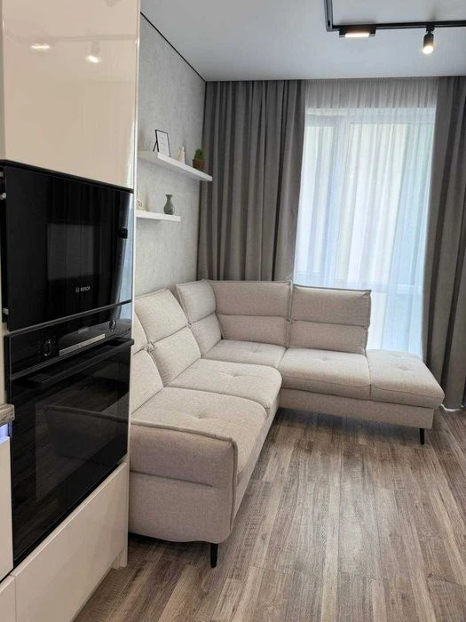 Продаж 1 кім квартири з ремонтом в ЖК Континент, вул. Труска
