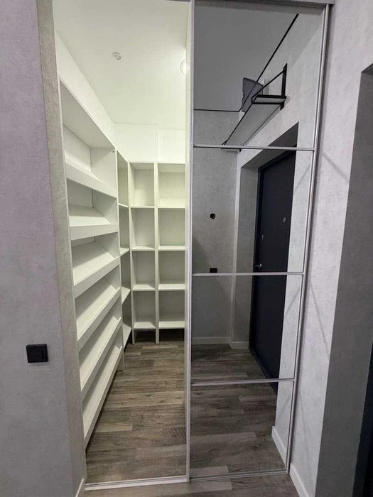 Продаж 1 кім квартири з ремонтом в ЖК Континент, вул. Труска