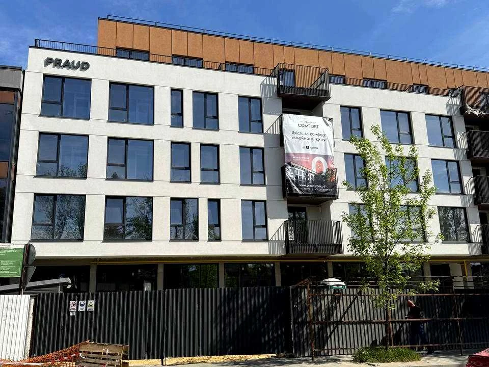 Квартира. Львів, Личаківська вул. ()