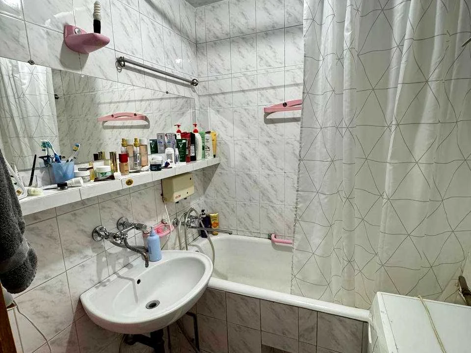 Квартира. Львів, Роксоляни вул.