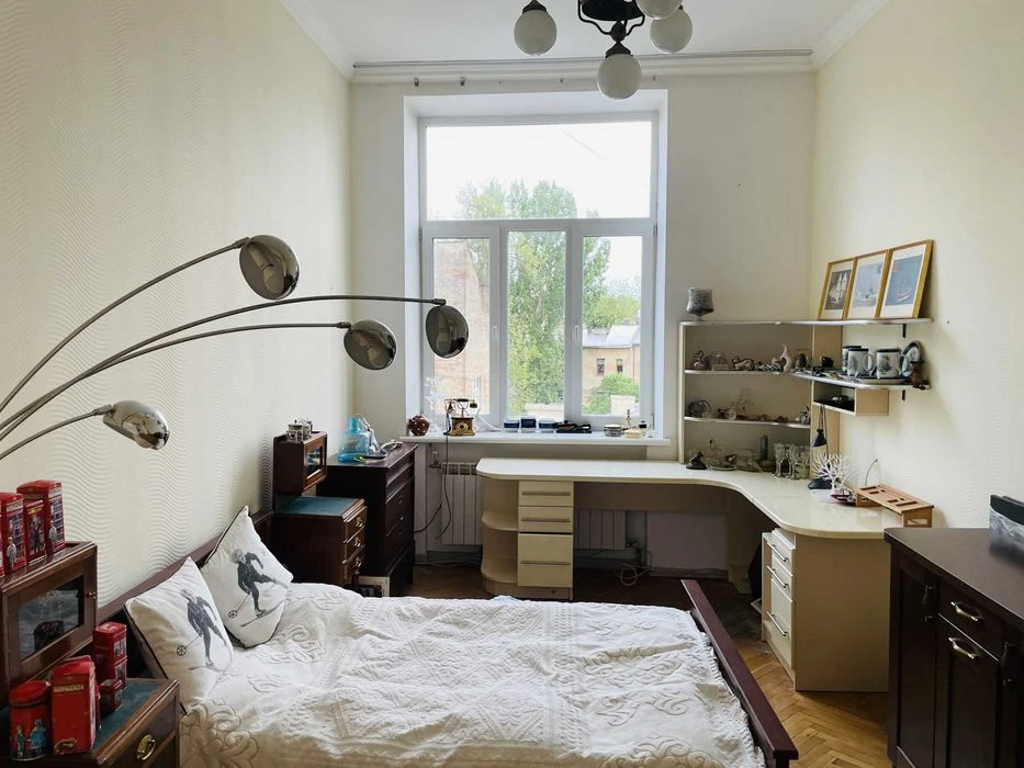 Центр Львова! Квартира  з ремонтом 124 м2 (+ 24м горище)!