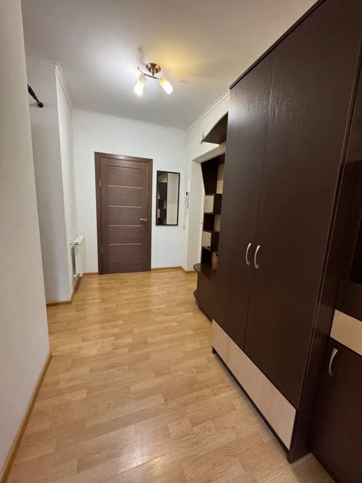 Продаж 2 кімнатної квартири  вулиця Дж. Вашингтона Пасічна