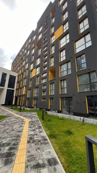 1-кмн велика квартира , ЖК ВЕЖА , здана новобуд. 70,51м2