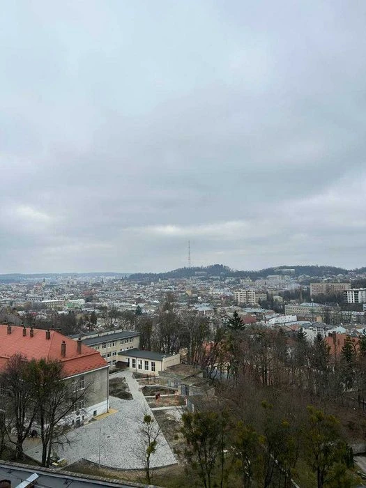 Продаж 2 рівневої квартири 150 м2, 10-11 поверх по вул. Водо