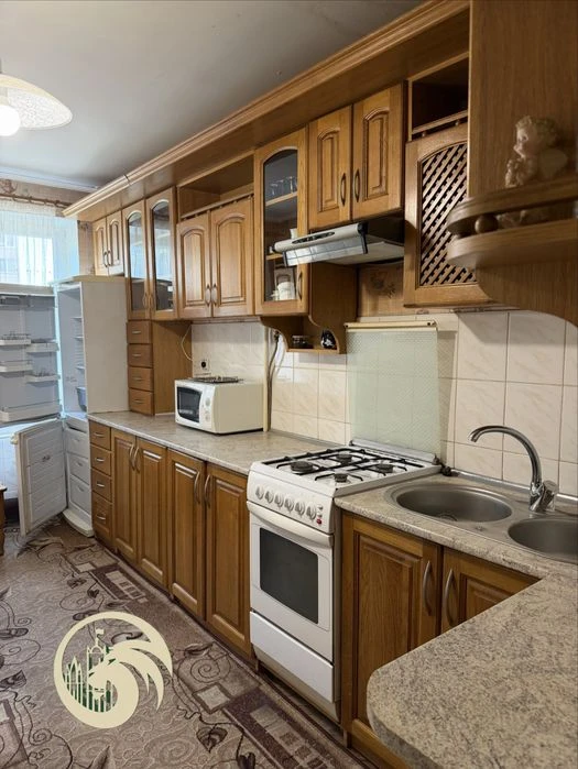 Продаж 3-кім. Сихів. Іскра.