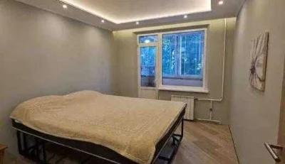 FOR SALE 3-room apartment 3/12 near metro Studentskaya furniture renovation