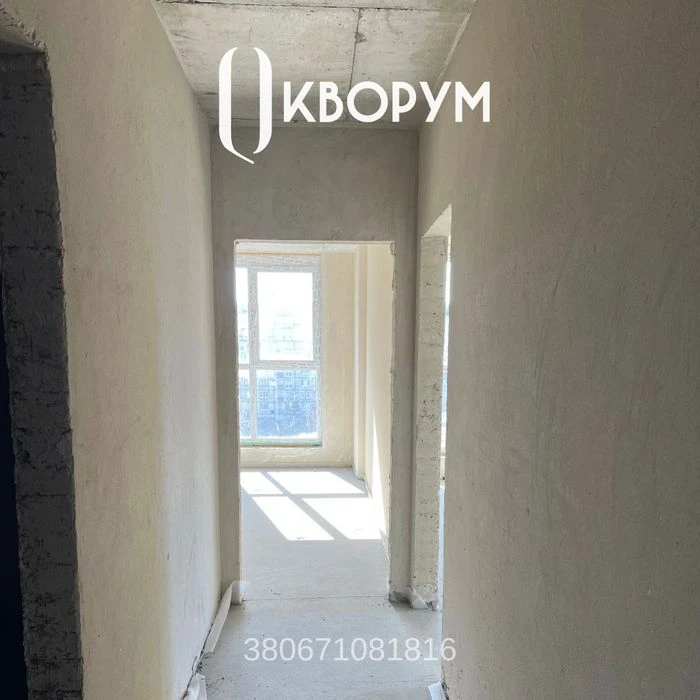 1-кім у новому клубному будинку КВОРУМ ICE біля Іскри