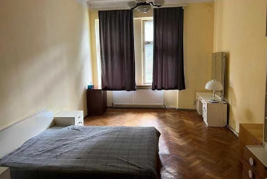 Продаж 2-к. квартири 58.40/38.30/11.50м² вул. Пекарська 1089