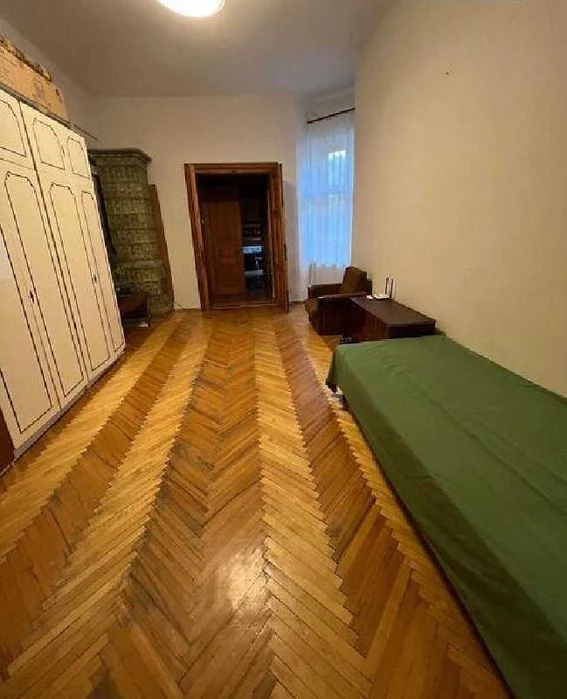 Продаж 2-к. квартири 58.40/38.30/11.50м² вул. Пекарська 1089