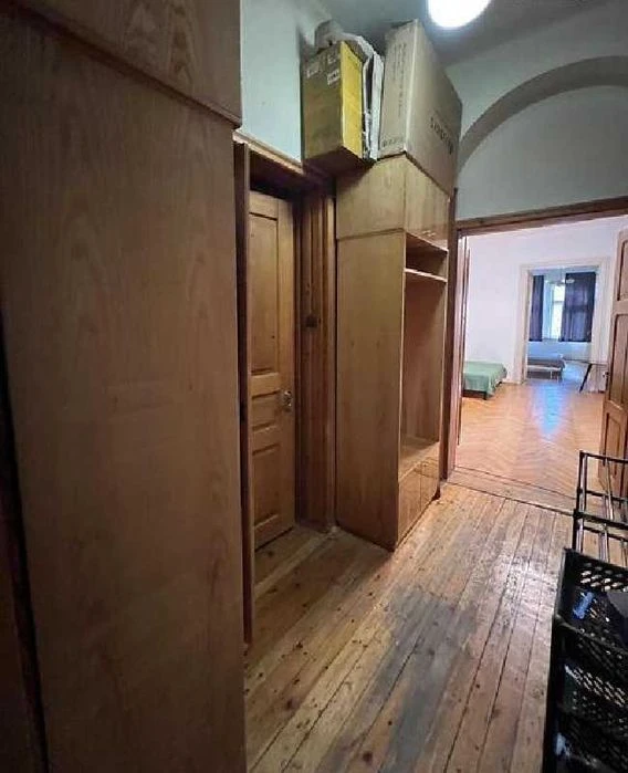Продаж 2-к. квартири 58.40/38.30/11.50м² вул. Пекарська 1089