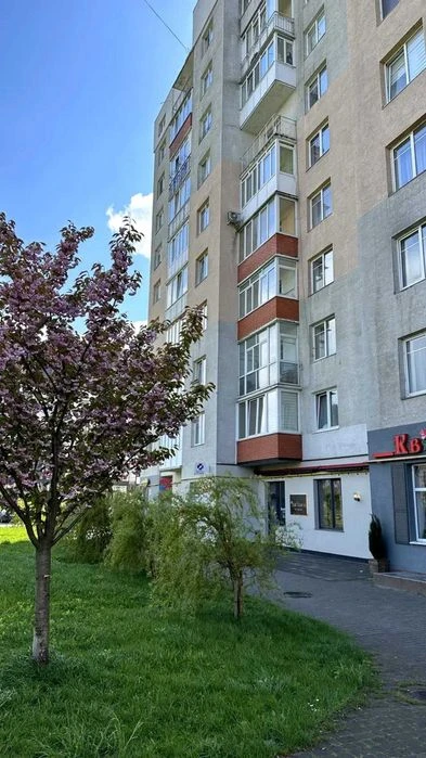 ПРОДАЖ преміальної квартири з власною кладовою пр-т Ч.Калини
