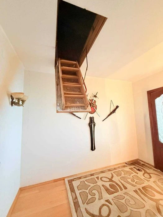 Продаж 4 кім дворівневої квартири по вул.Пасічна (130 м.кв.)