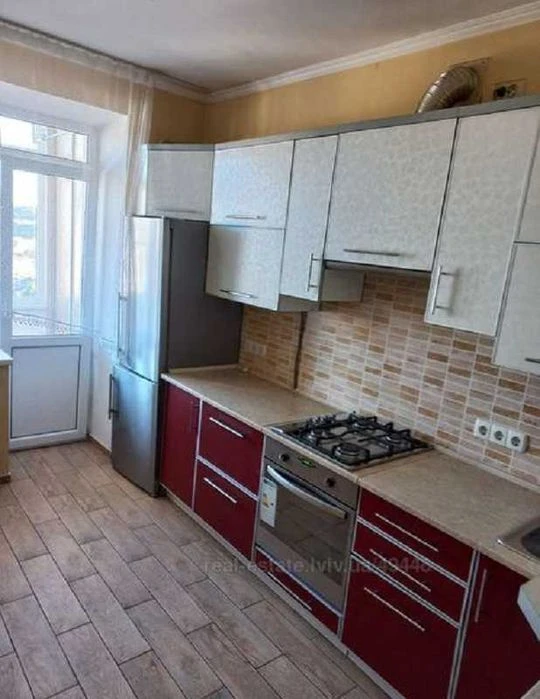 Продаж 3-к.квартири Євроремонт 85м² вул.Черкаська 134999$